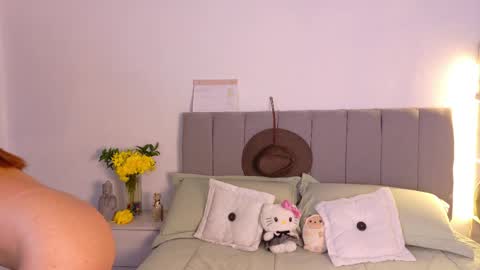 Snapshot of zarah_cutee chatting on 03/27/26, 08:26 zarah online show from 03/27/26, 08:26