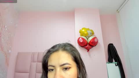 Zarah  online show from 09/22/25, 11:18