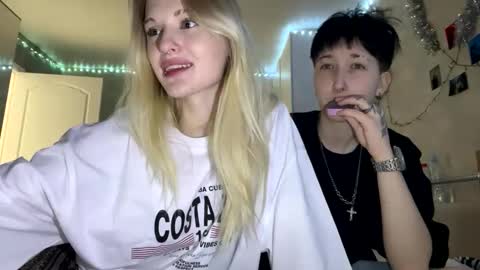 Snapshot of zaramontel chatting on 12/05/25, 09:29 zaramontel online show from 12/05/25, 09:29