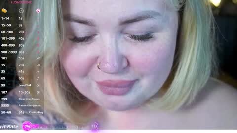 Snapshot of zarareign_ chatting on 03/11/26, 09:32 Lola online show from 03/11/26, 09:32