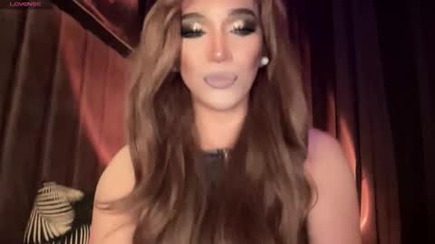 Snapshot of zarastoy chatting on 11/25/25, 02:11 zarastoy online show from 11/25/25, 02:11