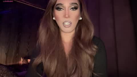 Snapshot of zarastoy chatting on 11/30/25, 11:09 zarastoy online show from 11/30/25, 11:09