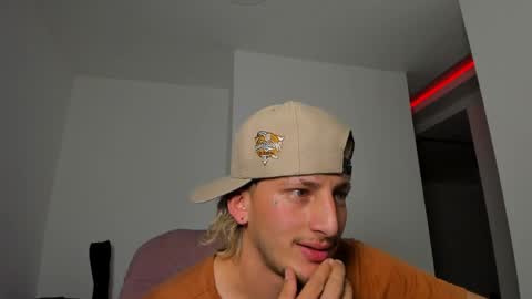 Zarcoo online show from 04/06/26, 04:46