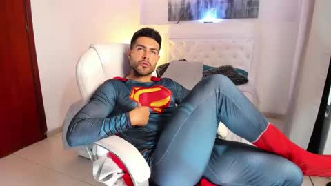 Zarek online show from 10/31/25, 09:16