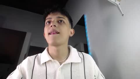 Snapshot of zarekneo chatting on 09/24/25, 11:30 Zarek online show from 09/24/25, 11:30