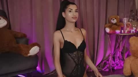zariaavera online show from 05/01/26, 04:06