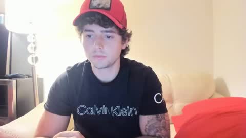 Snapshot of zaylanez chatting on 02/07/25, 01:58 Zay lanez online show from 02/07/25, 01:58