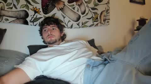 Snapshot of zaylanez chatting on 02/22/25, 04:18 Zay lanez online show from 02/22/25, 04:18