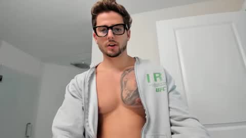 Snapshot of zaylanez chatting on 09/08/25, 06:40 Zay lanez online show from 09/08/25, 06:40