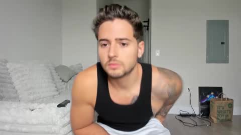 Snapshot of zaylanez chatting on 11/05/25, 06:41 Zay lanez online show from 11/05/25, 06:41