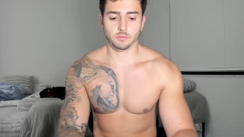 Snapshot of zaylanez chatting on 02/06/26, 04:39 Zay lanez online show from 02/06/26, 04:39