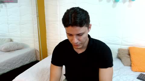 Snapshot of zayn_clausen chatting on 04/16/26, 09:39 zayn_clausen online show from 04/16/26, 09:39
