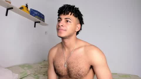 Snapshot of zayn_moreno chatting on 06/26/26, 09:52 zayn 3 online show from 06/26/26, 09:52