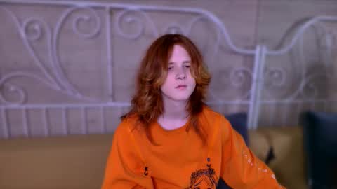 Snapshot of zaynginger chatting on 12/18/25, 10:54 ZAYN online show from 12/18/25, 10:54