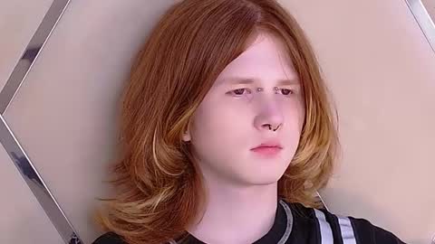 Snapshot of zaynginger chatting on 02/05/26, 09:25 ZAYN online show from 02/05/26, 09:25