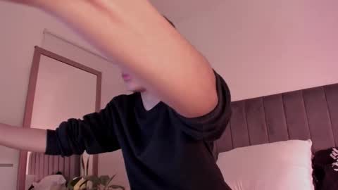 Hii im Zay.                 I save money for education. PVT Open. online show from 02/23/26, 04:10