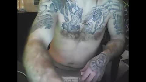 Snapshot of zdaddy9827 chatting on 02/24/25, 05:00 zdaddy9827 online show from 02/24/25, 05:00