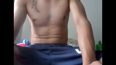 Snapshot of ze___________________ chatting on 11/26/25, 08:54 ze online show from 11/26/25, 08:54