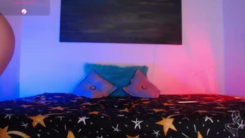 Karolyne online show from 07/17/26, 07:41