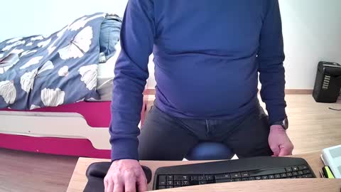 Snapshot of zebulon2023 chatting on 01/07/25, 04:59 zebulon2023 online show from 01/07/25, 04:59