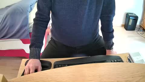 Snapshot of zebulon2023 chatting on 02/04/25, 10:10 zebulon2023 online show from 02/04/25, 10:10