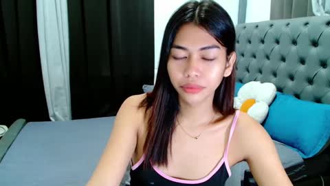 Zo online show from 03/10/25, 01:43