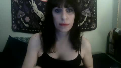 Snapshot of zeldasroom chatting on 01/21/25, 12:57 Zelda online show from 01/21/25, 12:57