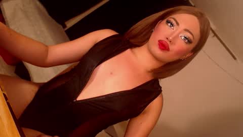 Snapshot of zemi_max chatting on 04/27/26, 04:54 zemi_max online show from 04/27/26, 04:54