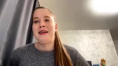 Sindy online show from 02/12/26, 03:18