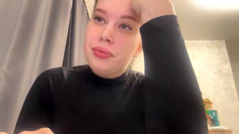 Sindy online show from 03/03/26, 04:24