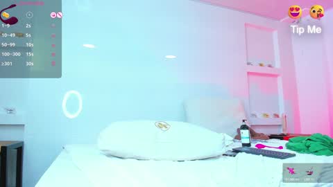 Zenda Evans online show from 01/09/25, 10:52