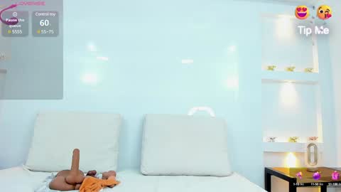 Zenda Evans online show from 01/28/25, 04:08