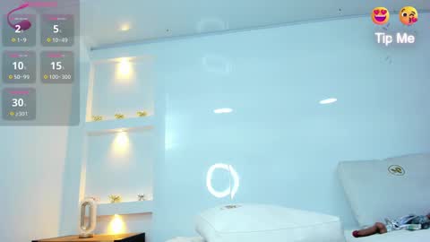 Zenda Evans online show from 02/22/25, 10:29