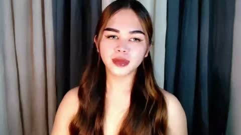 Zendaya online show from 06/12/26, 01:54
