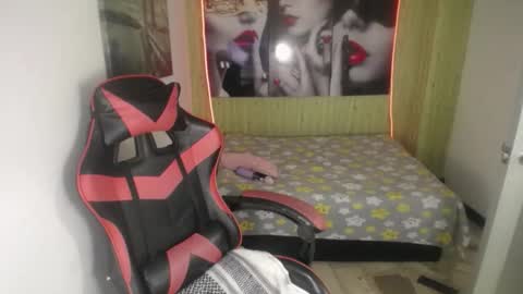 Zendaya Wilson online show from 09/11/25, 06:02