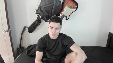 Snapshot of zenhzu chatting on 12/21/24, 07:38 zenzhu online show from 12/21/24, 07:38