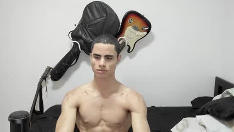 Snapshot of zenhzu chatting on 01/12/25, 08:03 zenzhu online show from 01/12/25, 08:03