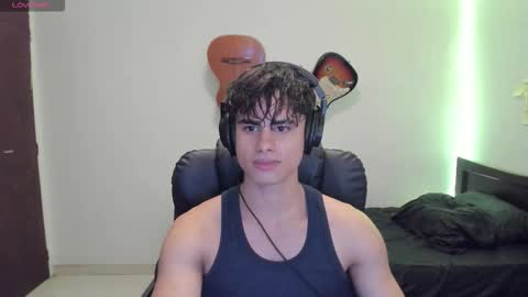 Snapshot of zenhzu chatting on 11/11/25, 10:43 zenzhu online show from 11/11/25, 10:43