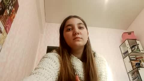 zeniabrossoit online show from 05/03/26, 10:43