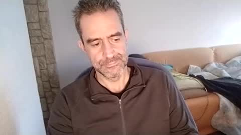 Snapshot of zenikk chatting on 02/01/25, 01:09 zenikk online show from 02/01/25, 01:09