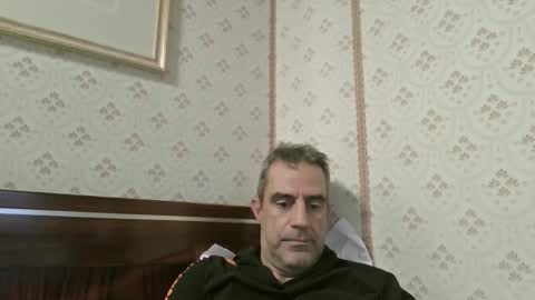 Snapshot of zenikk chatting on 10/05/25, 01:20 zenikk online show from 10/05/25, 01:20