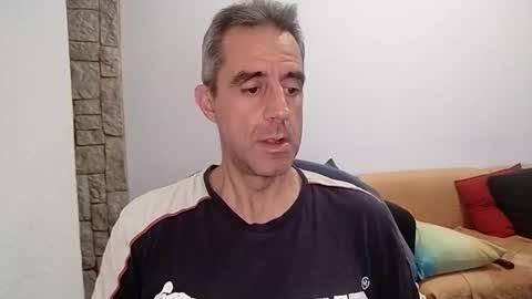 Snapshot of zenikk chatting on 10/15/25, 06:30 zenikk online show from 10/15/25, 06:30