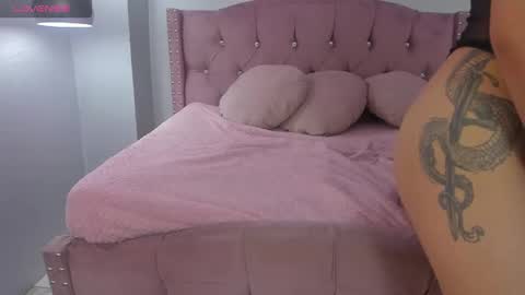 ZEPHYRA ANGELS online show from 02/20/25, 04:50