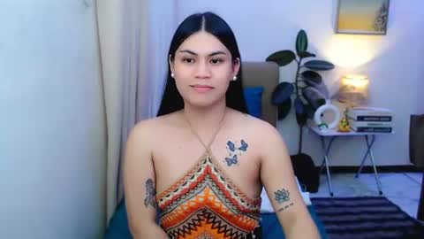 zephyraaaaa online show from 06/14/26, 04:09