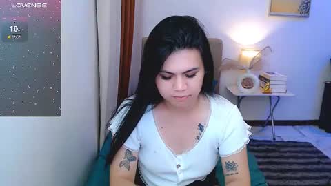 zephyraaaaa online show from 07/19/26, 05:05