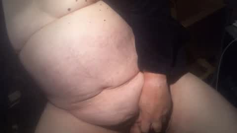 Snapshot of zephyrwb chatting on 11/11/25, 12:21 zephyrwb online show from 11/11/25, 12:21