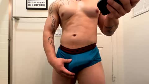 Snapshot of zerkorrip chatting on 09/12/25, 05:29 Rob online show from 09/12/25, 05:29