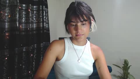 Snapshot of zero__o chatting on 02/21/25, 08:05 ZERO online show from 02/21/25, 08:05