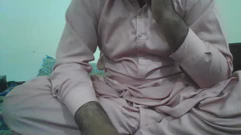 zes6363 online show from 10/28/25, 05:59