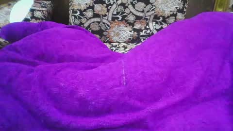 zes6363 online show from 12/02/25, 03:29